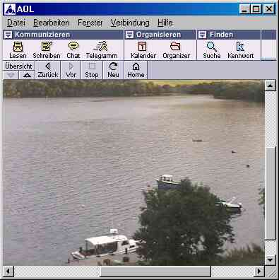 webcam 21:15:33  Aug 22, 2001